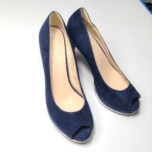 9 West Chantillyo navy blue suede like peep toe heels